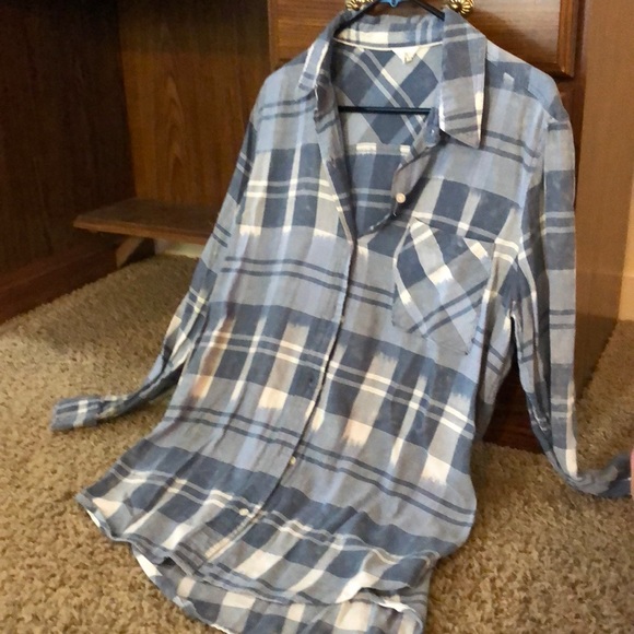 Shirt - Picture 1 of 2